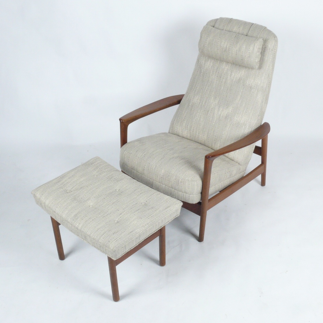 Dux recliner new arrivals