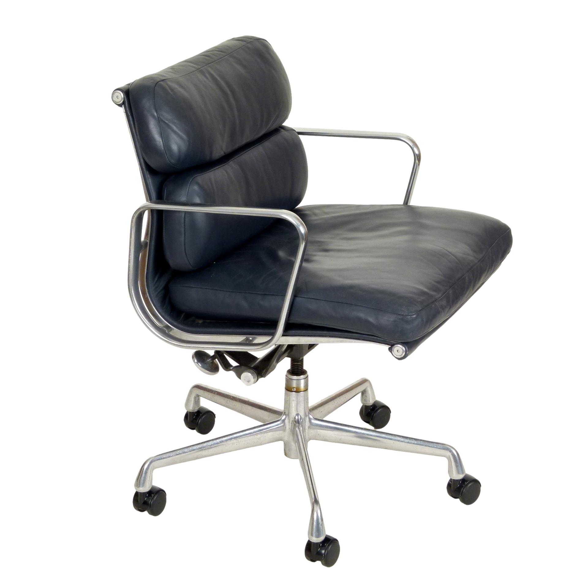 Eames Soft Pad - Office Chairs - Herman Miller