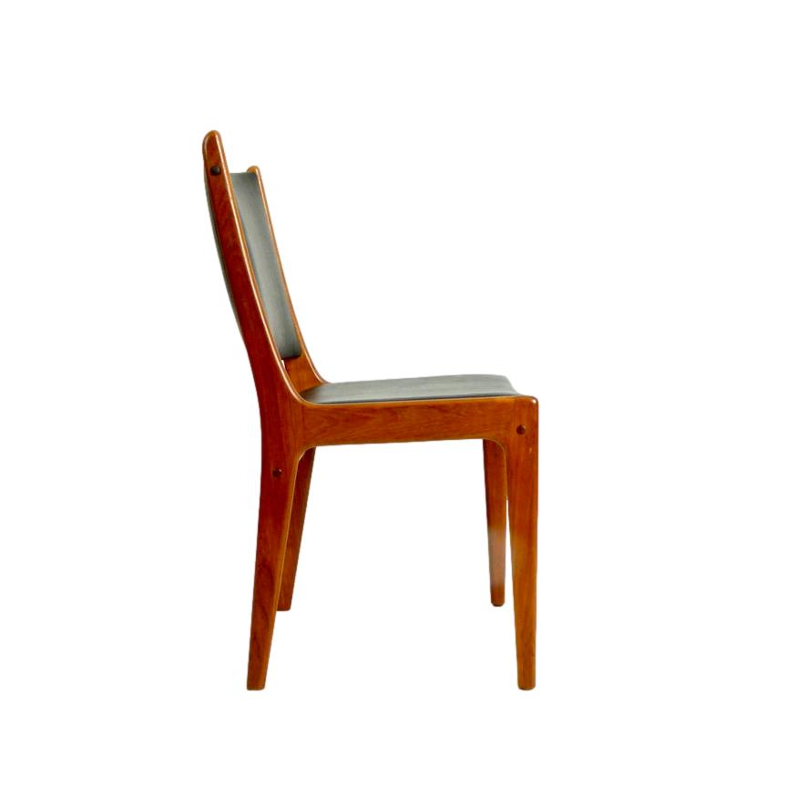 Set of 4 Johannes Andersen Dining Chairs at City Issue Atlanta