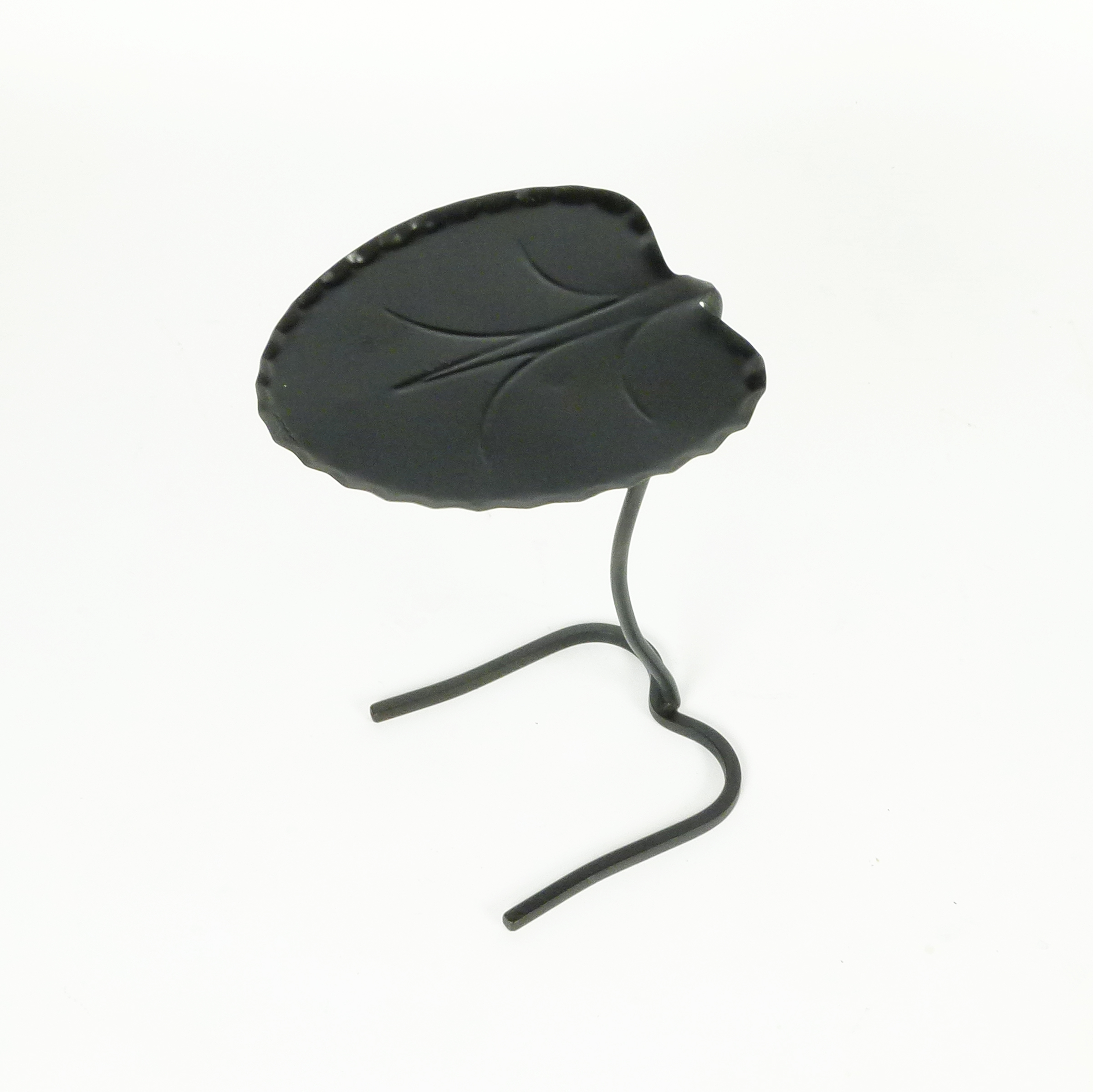 salterini lily pad tables